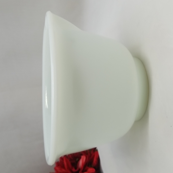 Hamilton Beach Milk Glass Mixing Bowl - Picture 11 of 13